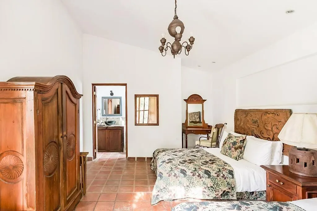 Villa Collector'S Fernandmario At Ma Il Com Pool Antigua Guatemala